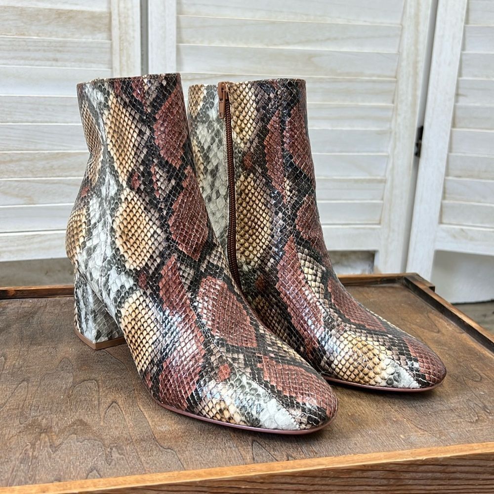 Chinese Laundry Davinna Block Heel Faux Reptile Ankle Bootie 8.5
